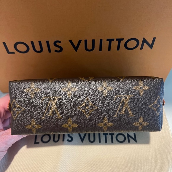 Louis Vuitton Brown and Gold Monogram Cosmetic Pouch - Picture 2 of 7
